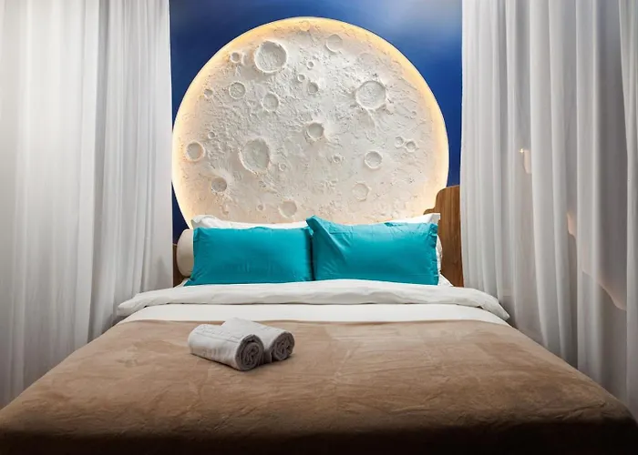 The Moon - Poiana * Брашов