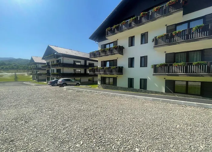 The Moon - Poiana Brasov